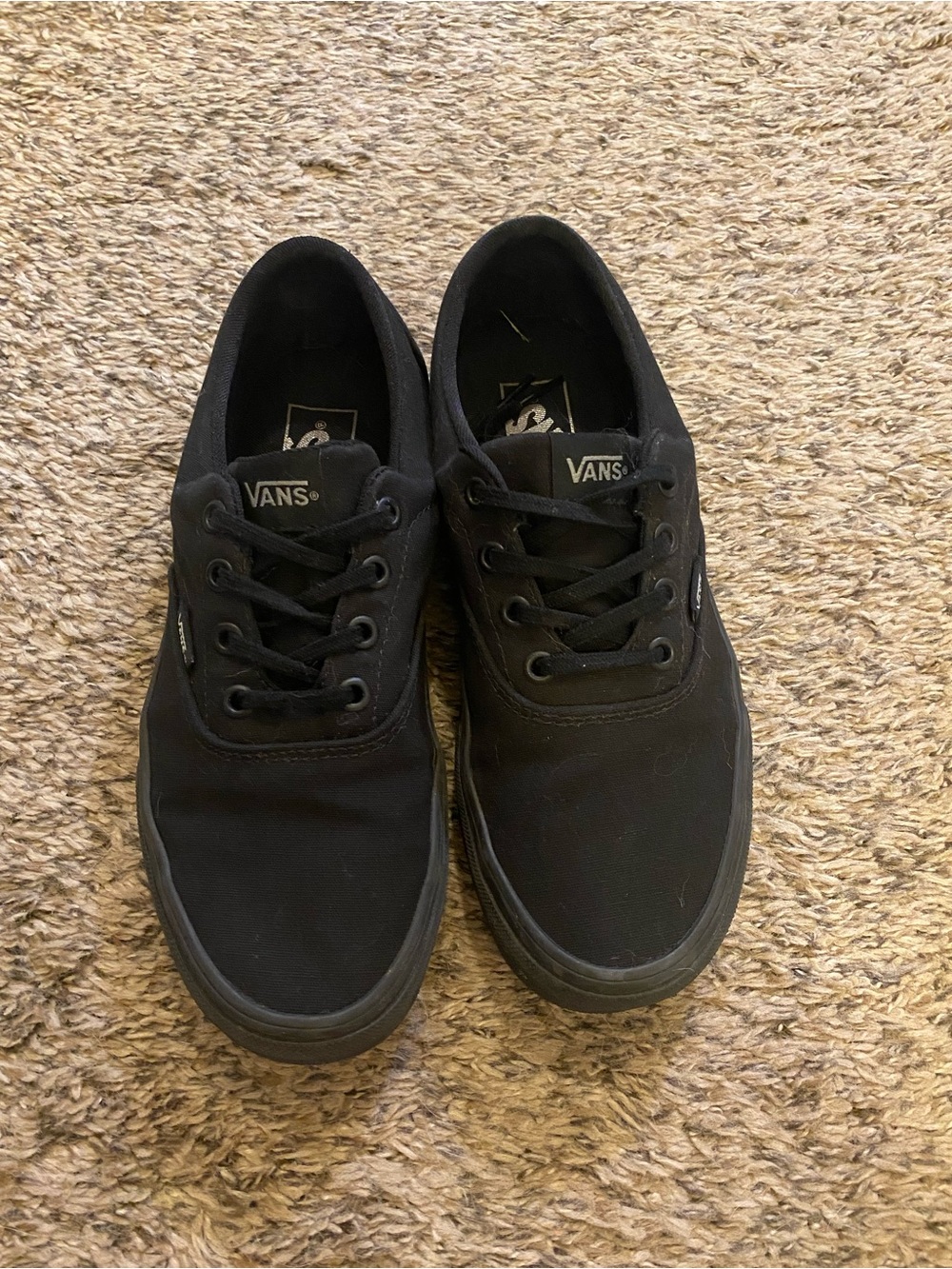 Vans - Picture 2 of 3